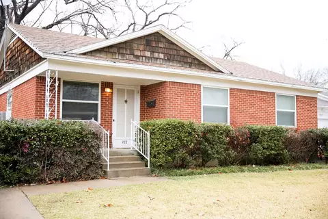 933 E Fuller Ave, Fort Worth, TX 76115