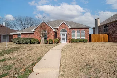 1109 Wedgecrest Ln, Garland, TX 75040