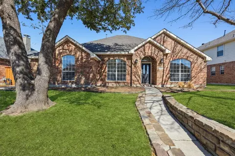 2028 Chisholm Trl, Frisco, TX 75033