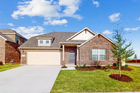 409 Eaton Dr, Justin, TX 76247