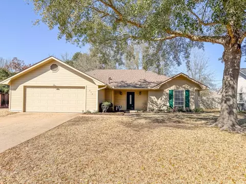 512 Lexington Dr, Corsicana, TX 75110