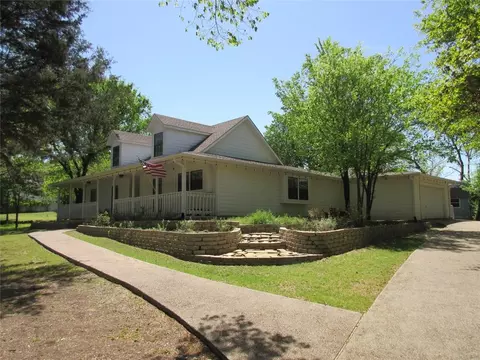 Exterior - 2460 Britt, Argyle, TX 76226 photo 3 of 9