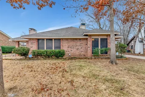 2536 Indigo Ln, Arlington, TX 76015