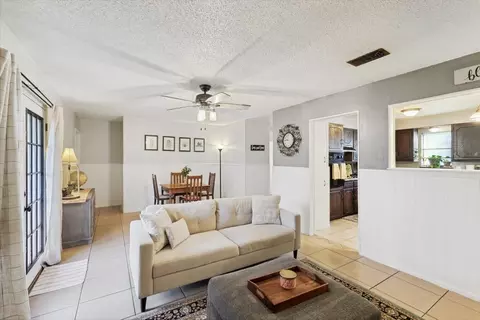 708 E Roewe St, Pilot Point, TX 76258 photo 10