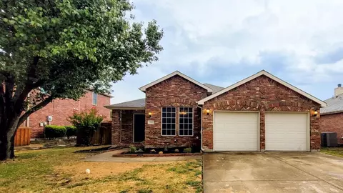 129 Redbud Dr, Forney, TX 75126