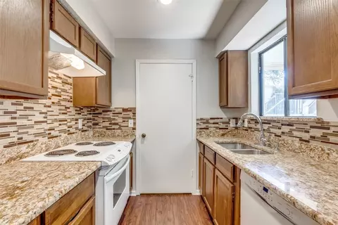 6646 E Lovers Ln #1505, Dallas, TX 75214