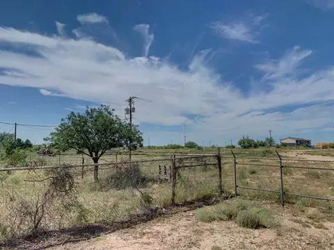 1206 W I-20, Monahans, TX 79756