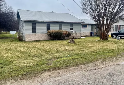 315 E Division St, Graford, TX 76449