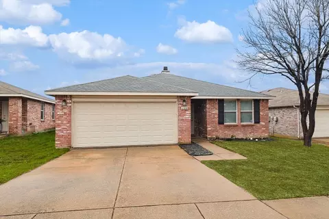 6108 Countess Ln, Denton, TX 76210