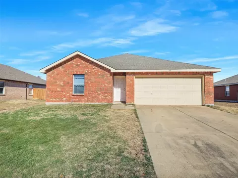 310 Charleston Dr, Anna, TX 75409