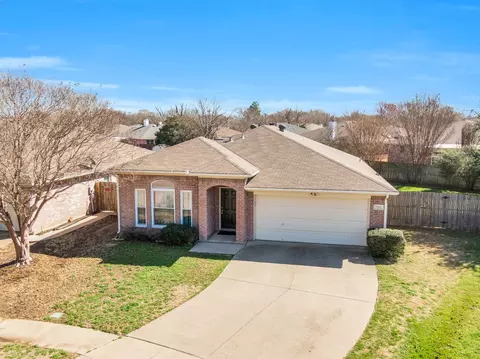 5508 Onyx Ct, Arlington, TX 76017