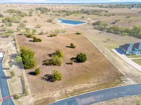 4553 Cougar Ridge Rd, Fort Worth, TX 76126