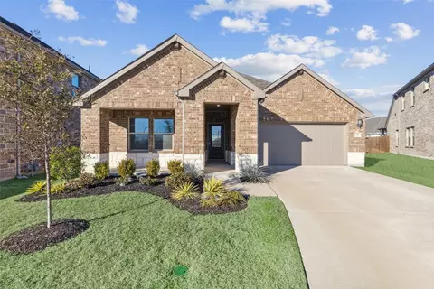 143 Pincoffs Dr, Rockwall, TX 75087