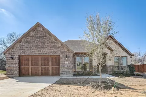 2415 Amelia Ln, Mansfield, TX 76063