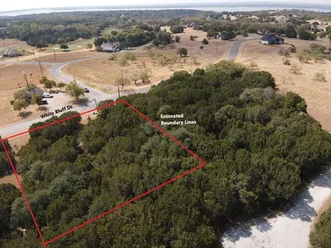 19139 White Bluff Dr, Whitney, TX 76692