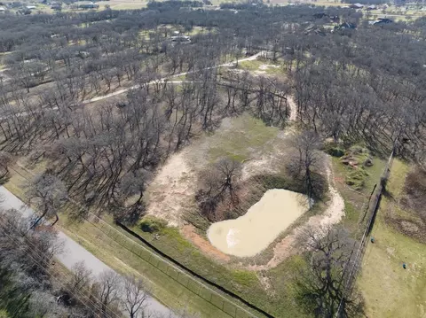910 Harpole Rd E, Argyle, TX 76226 photo 9