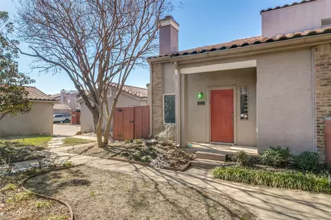 4242 N Capistrano Dr #213, Dallas, TX 75287
