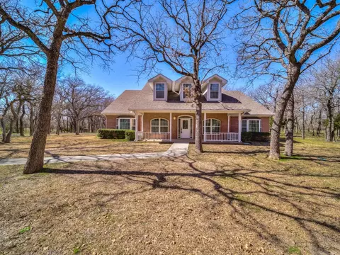 131 County Road 3133, Decatur, TX 76234