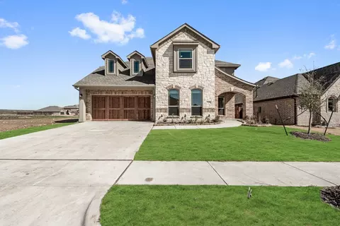 528 Joe St, Burleson, TX 76028