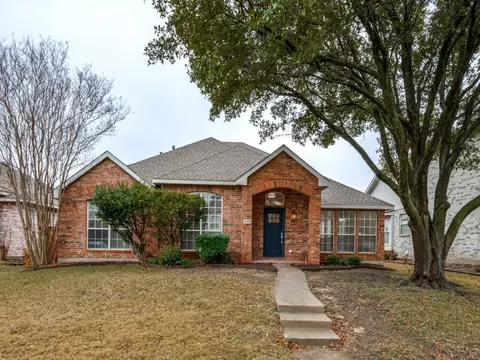2308 Sky Harbor Dr, Plano, TX 75025