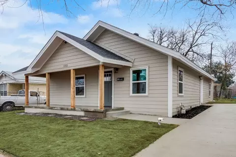 1212 E Annie St, Fort Worth, TX 76104