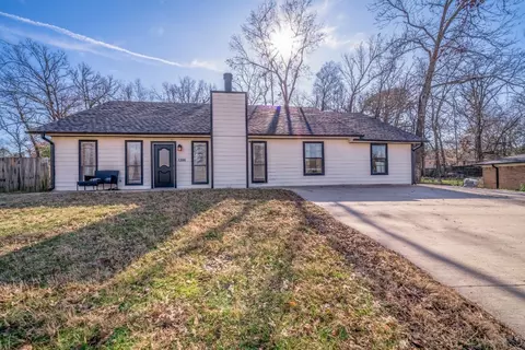 3208 Mona Dr, Longview, TX 75601