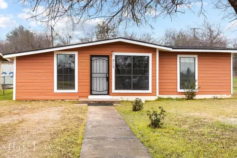 317 Cockerell Dr, Abilene, TX 79601