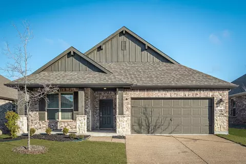 207 Crescent Ave, Melissa, TX 75454