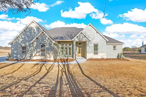416 Red Bird Dr, Springtown, TX 76082