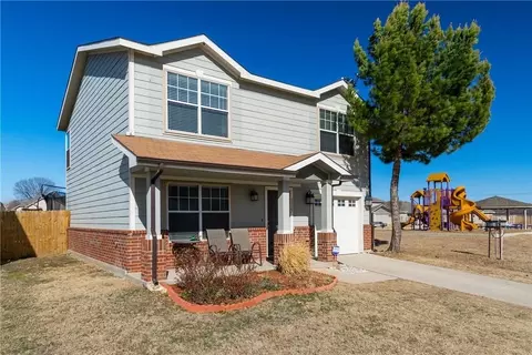 1533 Chama Dr, Fort Worth, TX 76119