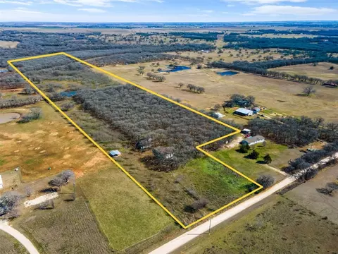 502 Hcr 1414, Covington, TX 76636