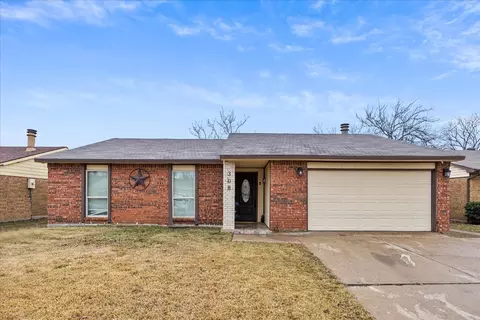 308 Green Canyon Dr, Mesquite, TX 75150