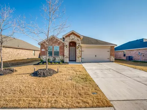 2124 Basil Ave, Anna, TX 75409