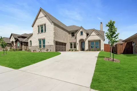 285 Sparkling Springs Dr, Waxahachie, TX 75165