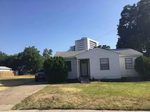 1843 Prairie View Dr, Dallas, TX 75235