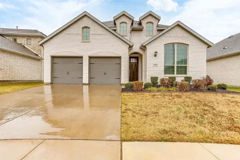 7416 Plumgrove Rd, Fort Worth, TX 76123