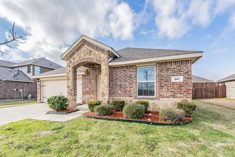 107 Pony Ct, Waxahachie, TX 75165