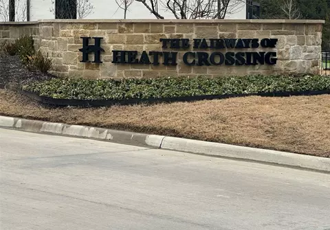 329 Broadmoor Dr, Heath, TX 75032