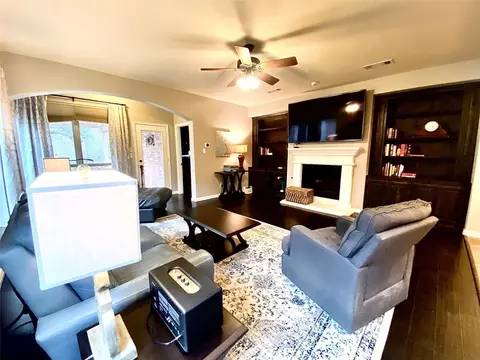 800 Sheldon Rd, Argyle, TX 76226 photo 5