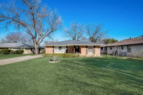417 Hillvale Dr, Dallas, TX 75241