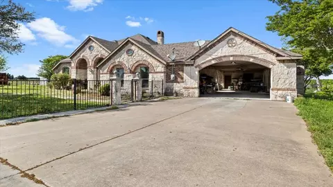 18477 County Road 656, Farmersville, TX 75442