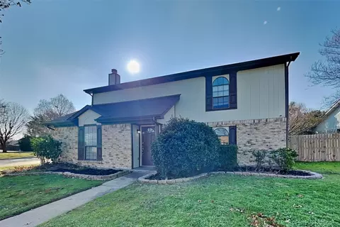 800 Whitehall Dr, Plano, TX 75023