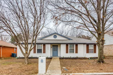 5423 Whisper Glen Dr, Arlington, TX 76017
