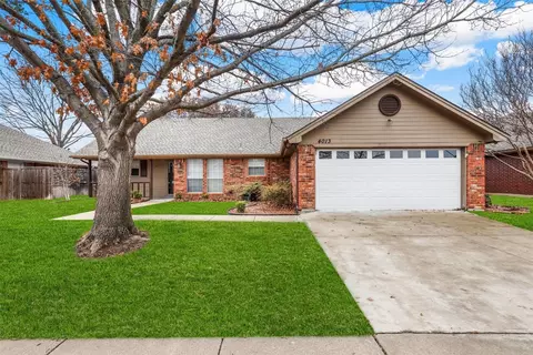 4013 Garden Park Dr, North Richland Hills, TX 76180