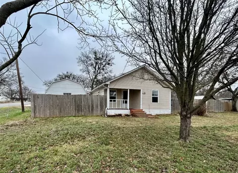 208 N Gardner St, Whitewright, TX 75491