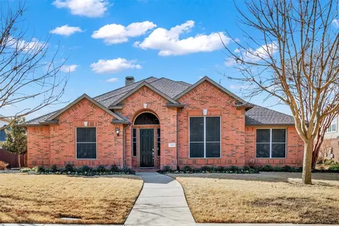5404 Enfield Dr, Richardson, TX 75082