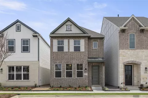 4344 Henderson Ave, North Richland Hills, TX 76180
