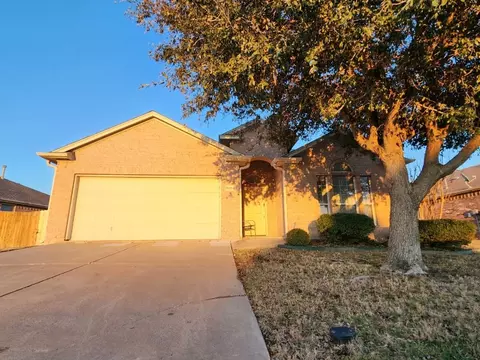 5954 Mountain Home Ln, Fort Worth, TX 76131