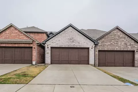 829 Eaglescliffe Lndg, Wylie, TX 75098