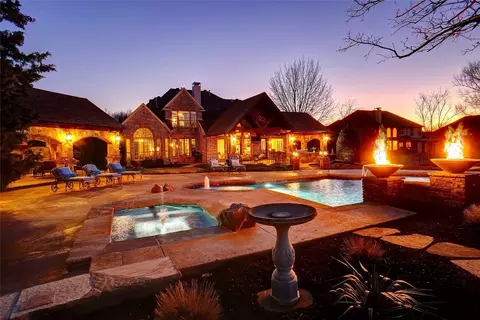 1700 Elks Ln, Southlake, TX 76092